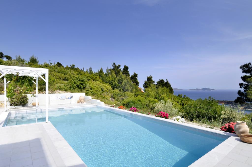 Anemolia Villas With Private Pools Near The Most Beautiful Beaches Of Alonissos Isomata Exteriér fotografie