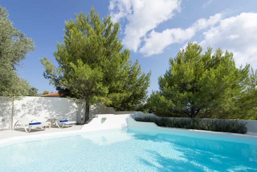Anemolia Villas With Private Pools Near The Most Beautiful Beaches Of Alonissos Isomata Exteriér fotografie
